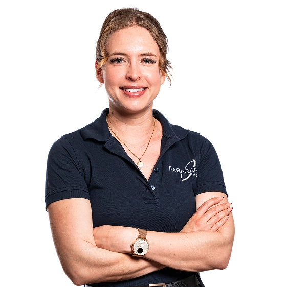 Vanessa Lahrs ist im Recruiting, HR und als Projektmanagerin bei ParaQare tätig.